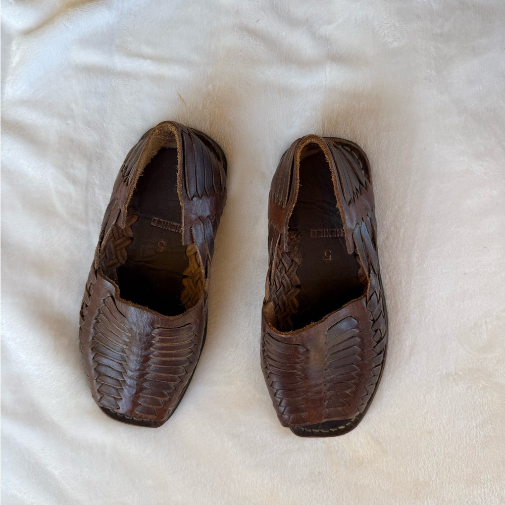 Women’s Huarches